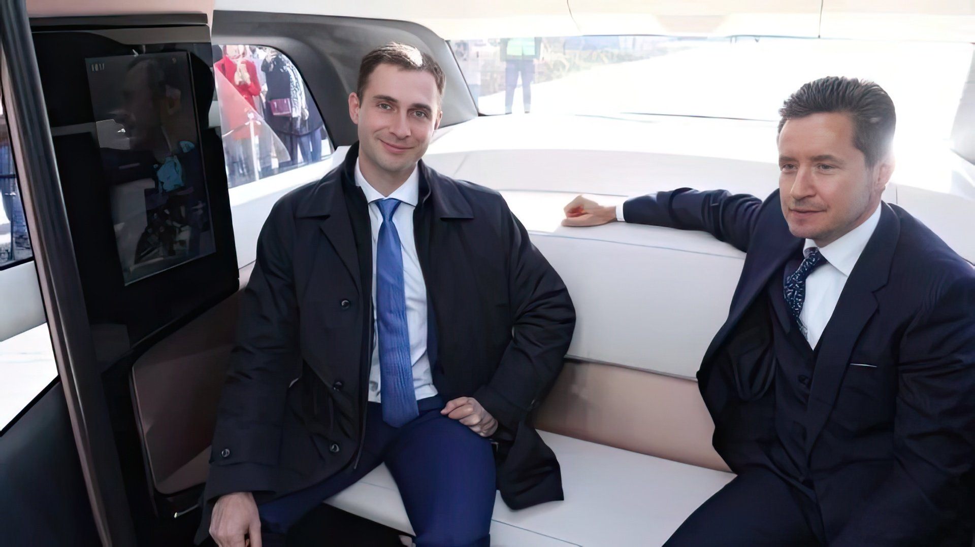 Владимир Кириенко на открытии зоны беспилотного транспорта (2018)