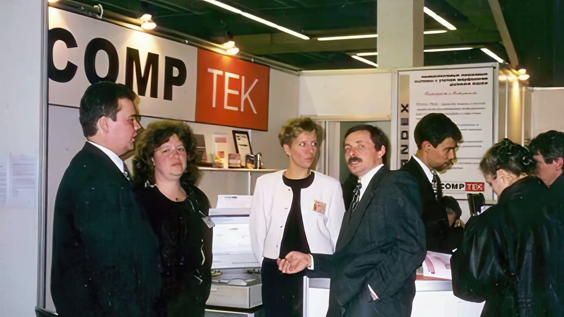 В конце 1980-х Аркадий начал делать первые шаги в только зарождающемся в СССР бизнесе