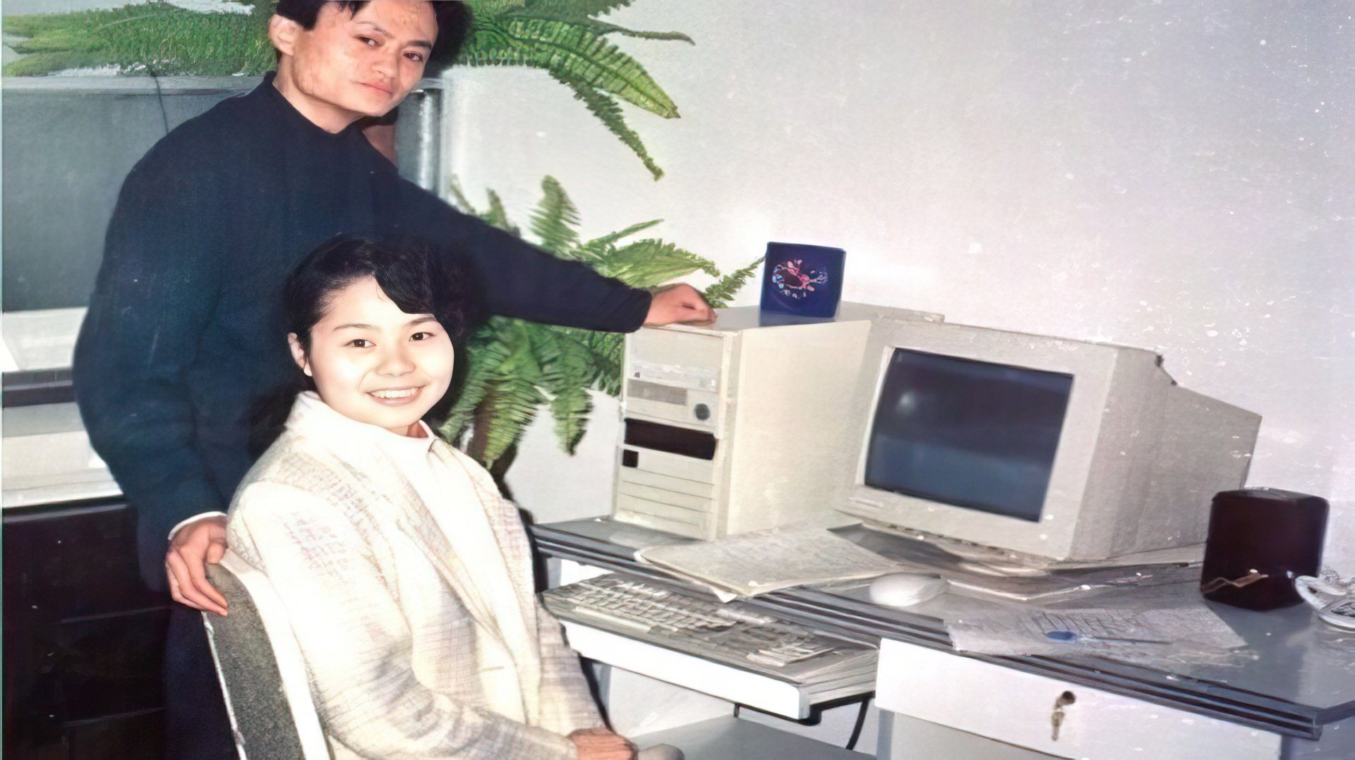 Джек Ма и его жена Чжан Ин в молодости