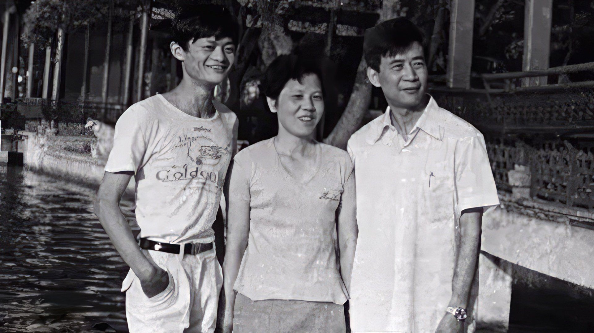 Джек Ма с родителями